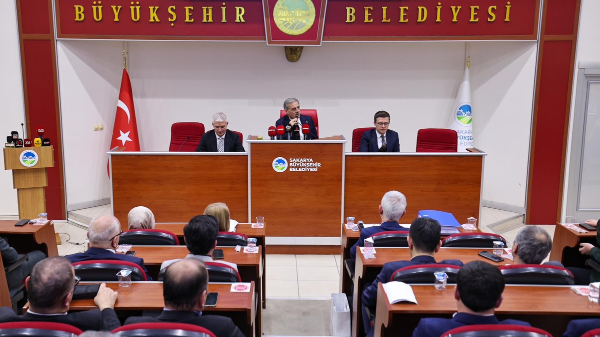 Sakarya Büyükşehir Meclisi toplandı