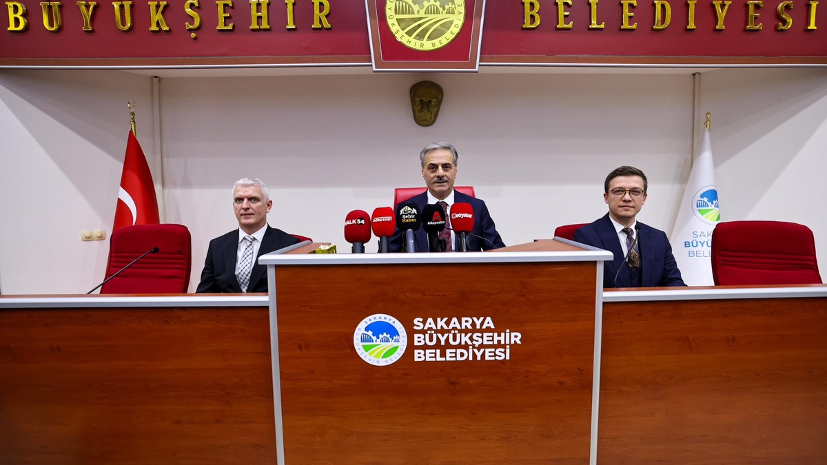 Sakarya Büyükşehir Meclisi toplandı