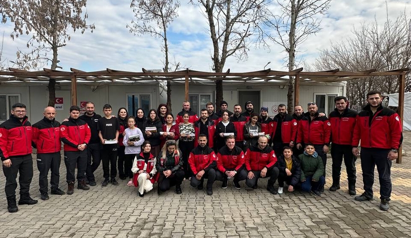 Sakarya Büyükşehirden depremzedelere yardım