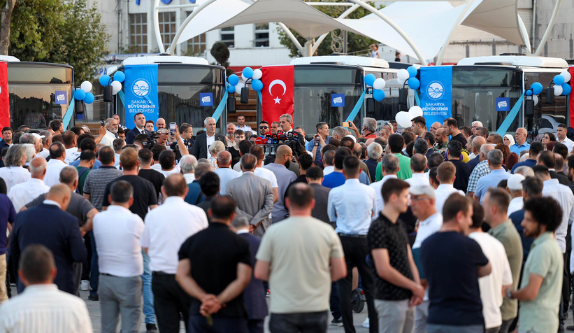 sakarya-buyuksehirin-23-otobusu-torenle-hizmete-girdiym5uzgjrmk
