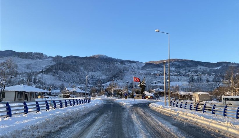 Sakarya buz kesti, o ilçe eksi 19.4'ü gördü