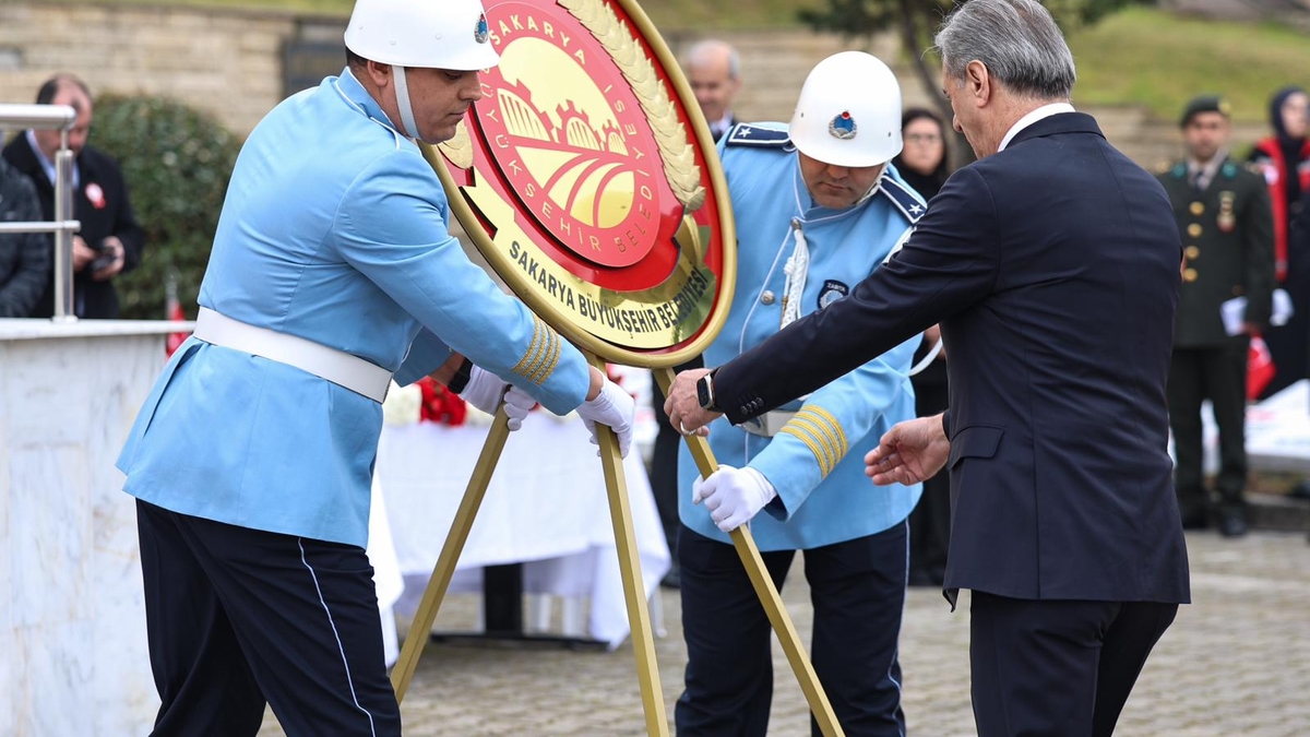 Sakarya'da 18 Mart Şehitleri için tören