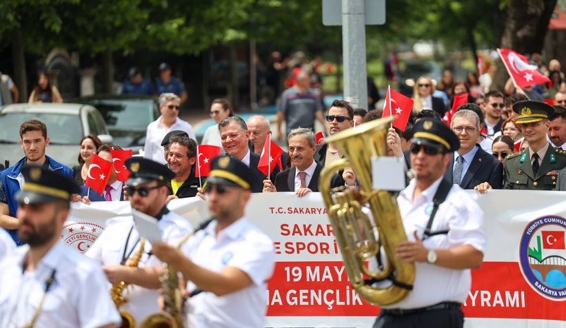 sakarya-da-19-mayis-cesitli-etkinliklerle-kutlandic0xiodl3wm