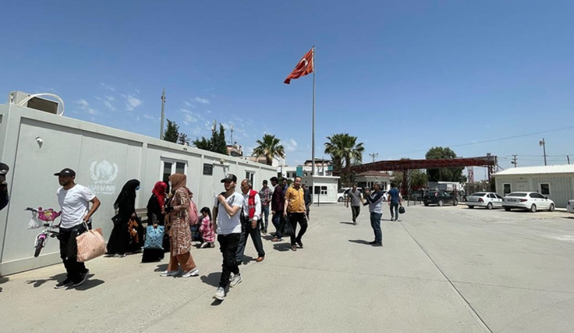 Sakarya'da 2 binden fazla Suriyeli ülkesine geri döndü