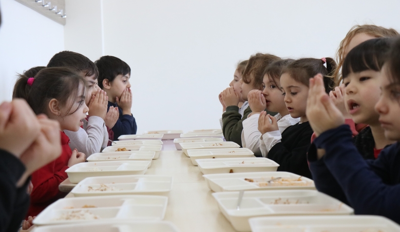 sakarya-da-20-bin-ogrenciye-ucretsiz-yemekwxdqvzzjcx