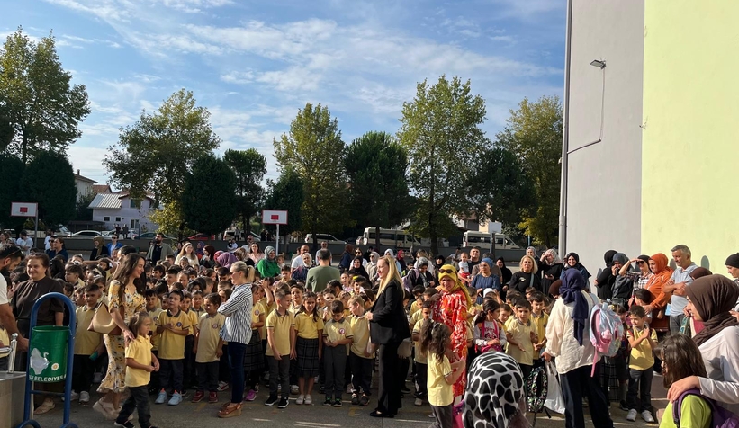 sakarya-da-205-bin-ogrenci-ders-basi-yapacakk0swr3j4sg