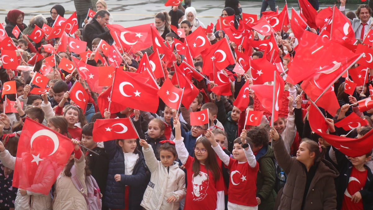 Sakarya'da 206 bin öğrenci dersbaşı yaptı