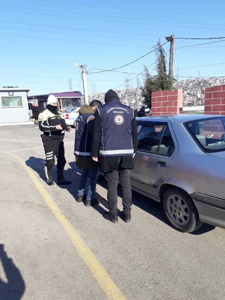 sakarya-da-29-kacak-gocmen-yakalandiqi9hb1limj