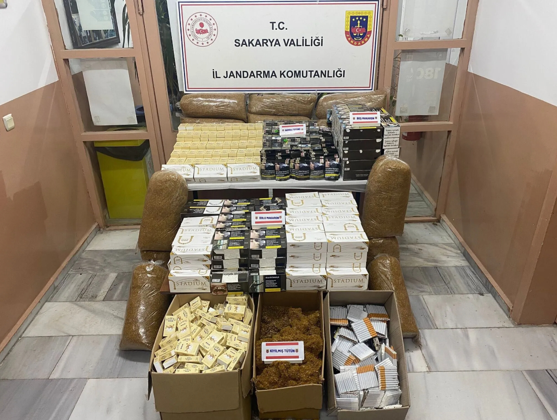 Sakarya'da 3 ilçede kaçakçılık operasyonu