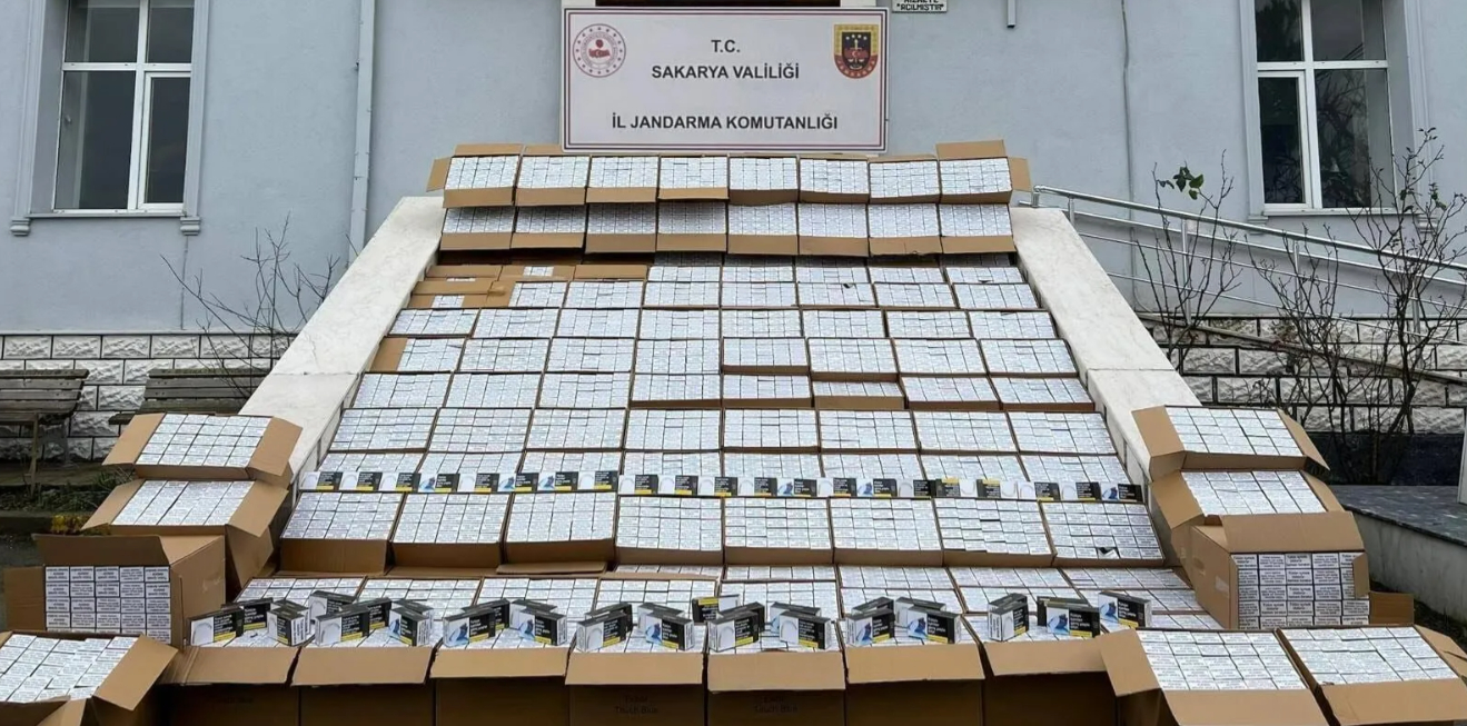 Sakarya'da 3 ilçede kaçakçılık operasyonu