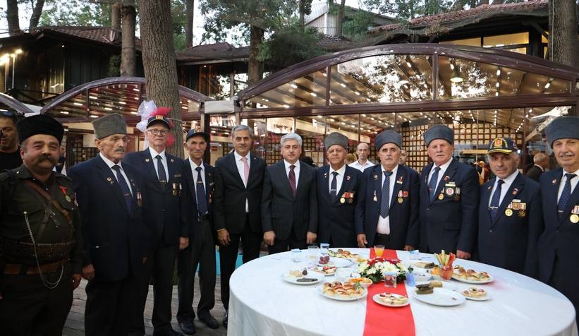 sakarya-da-30-agustos-resepsiyonu-duzenlendimk0vsulnsw