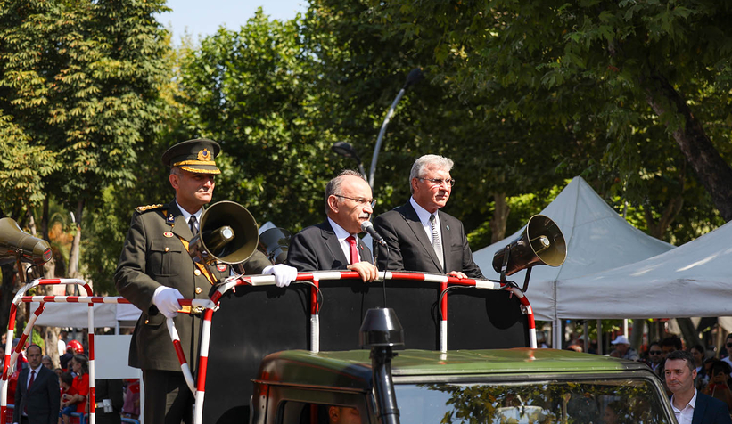 sakarya-da-30-agustos-zafer-bayrami-coskuyla-kutlaniyors0rtzlzvuu