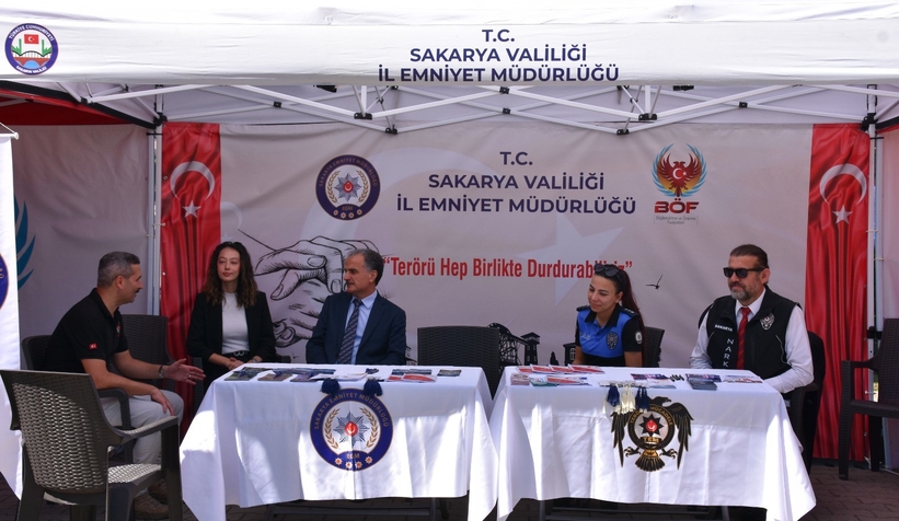 sakarya-da-5-universiteliye-guvenlik-bilinci-kazandirildibk5qm0tyts