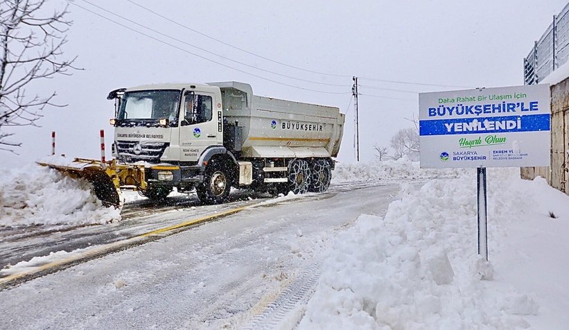 Sakarya'da 51 mahalle yolu ulaşıma açıldı