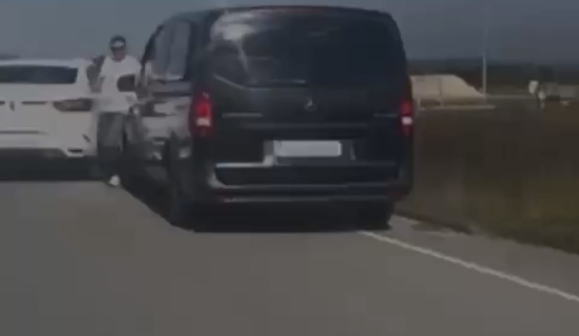 sakarya-da-9-afgan-kacak-ile-3-organizator-yakalandiawm0tfdjtk