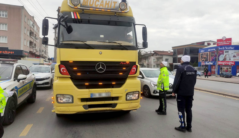 sakarya-da-agir-tonajli-araclara-yonelik-denetimdjjvs3nhwu