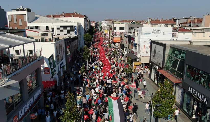 Sakarya'da büyük Filistin yürüyüşü