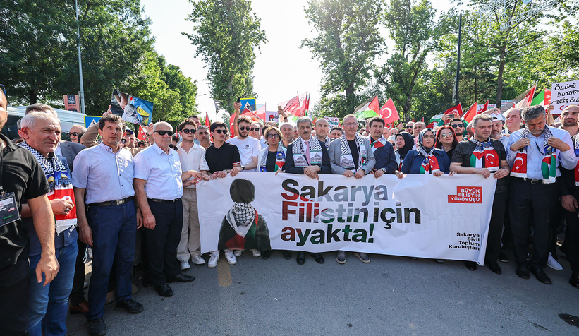 Sakarya'da büyük Filistin yürüyüşü