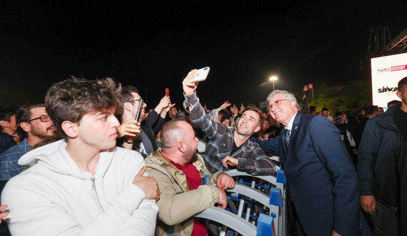 Sakarya'da Cengiz Kurtoğlu coşkusu