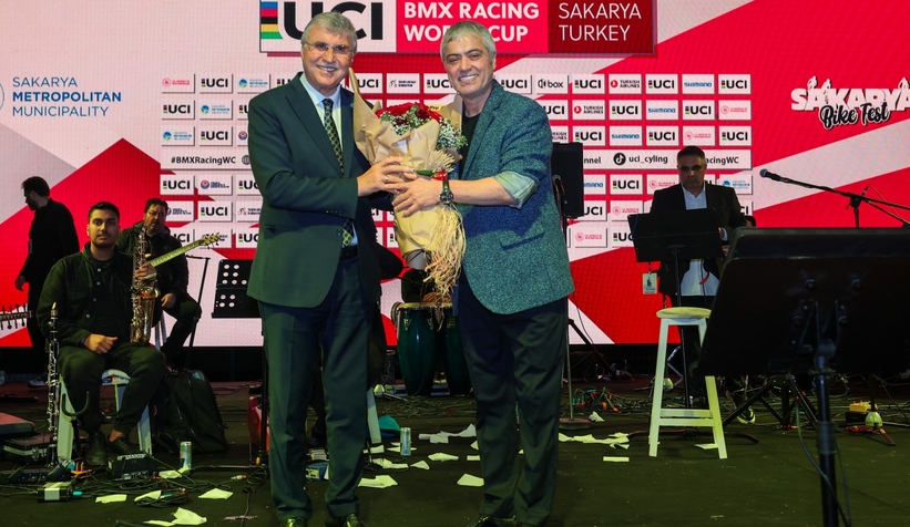 Sakarya'da Cengiz Kurtoğlu coşkusu