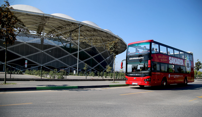 sakarya-da-cift-katli-turizm-otobusu-seferlerine-basladibtnyneqrmc