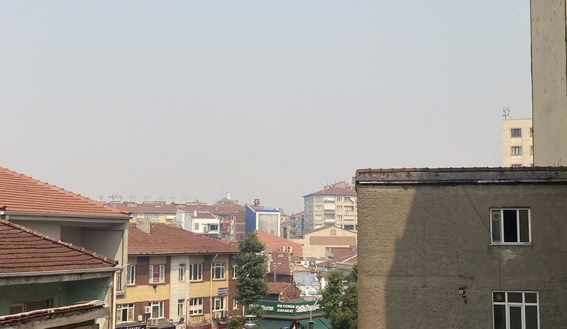 sakarya-da-cikan-orman-yangininin-dumani-eskisehir-e-ulasti-vmxyymlxbj