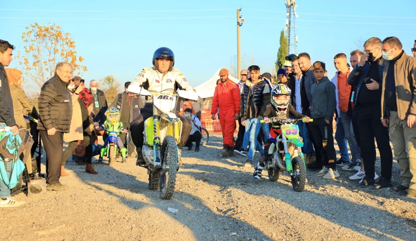 sakarya-da-continental-super-enduro-heyecanivvzrmjjhrd