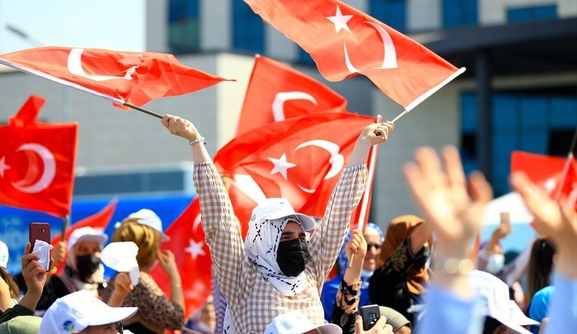 sakarya-da-cumhurbaskani-erdogan-a-coskulu-karsilamad3h3uudaa1