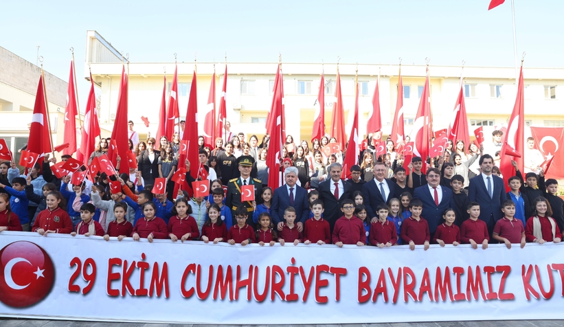 sakarya-da-cumhuriyet-bayrami-coskusuwxrosuvlym