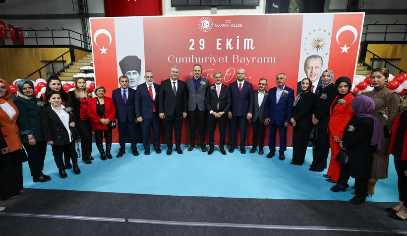 sakarya-da-cumhuriyet-resepsiyonuevkyttfout