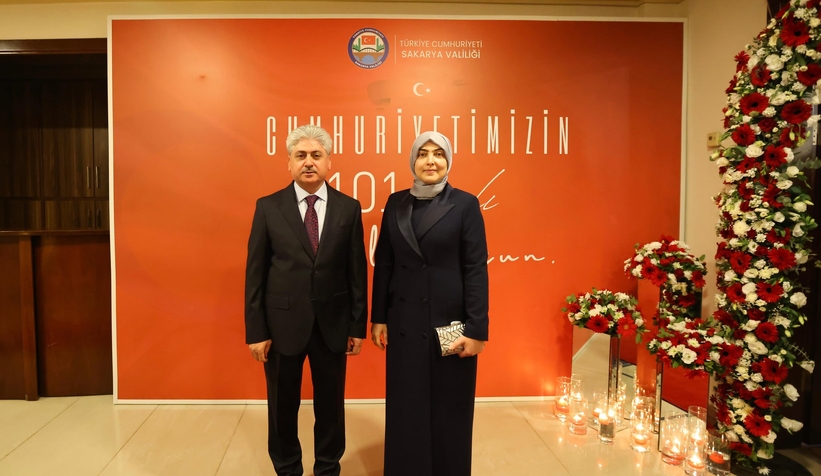 sakarya-da-cumhuriyet-resepsiyonuous3swtyqy