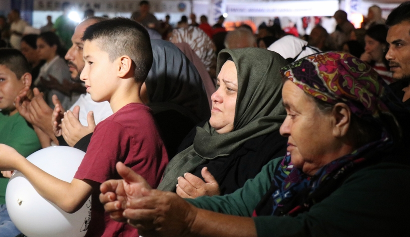 Sakarya'da deprem şehitleri dualarla anıldı