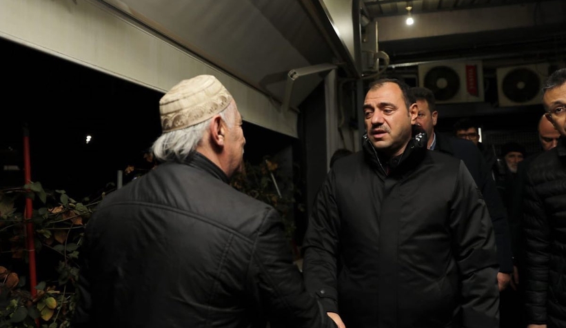 sakarya-da-depremden-etkilenen-vatandaslar-hastaneye-kaldirilditnzyuzhdot