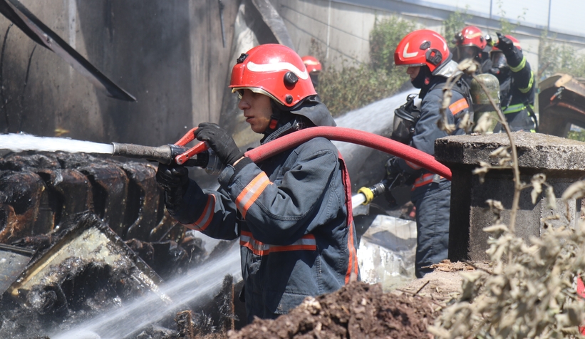 Sakarya'da fabrika yangını