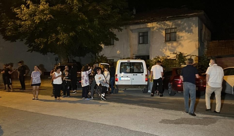sakarya-da-hissedilen-depremle-ilgili-aciklamauuztn0nss0
