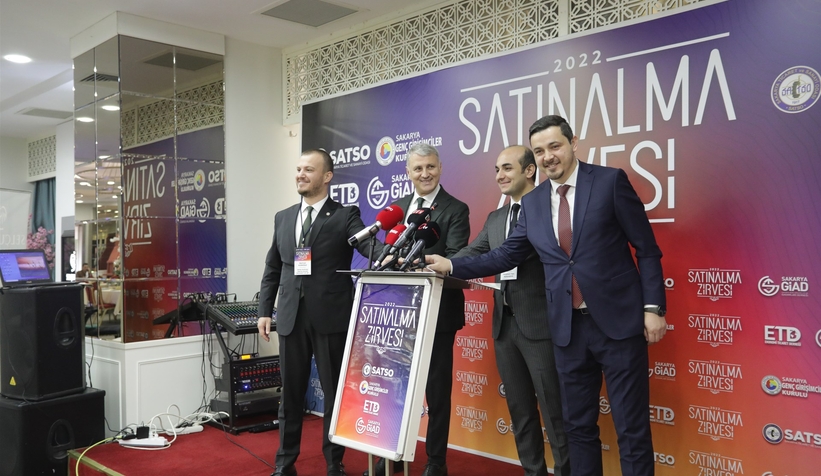 Sakarya'da iş dünyası bu zirvede buluştu