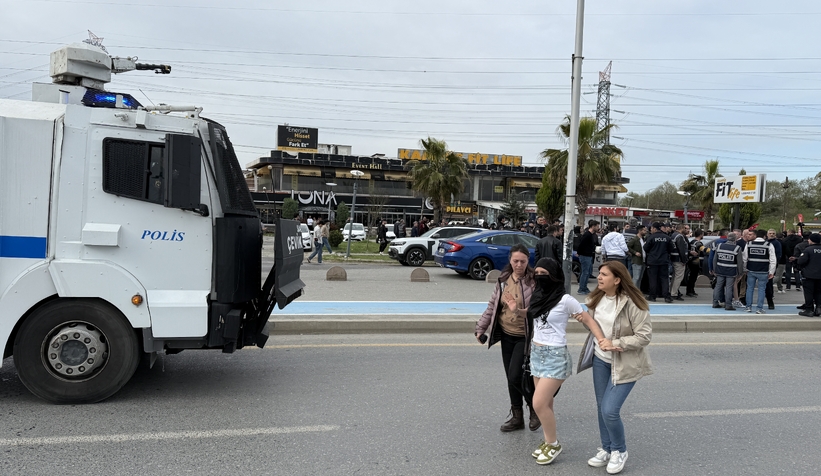 Sakarya'da izinsiz gösteri: 15 gözaltı