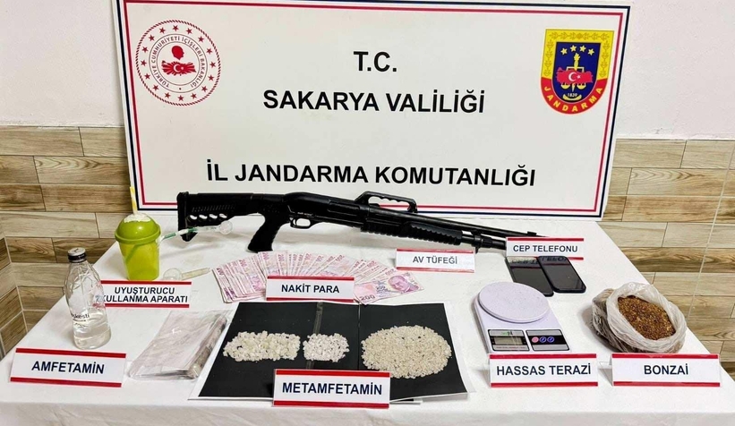 sakarya-da-jandarmadan-uyusturucu-operasyonlariqzblbtkztg