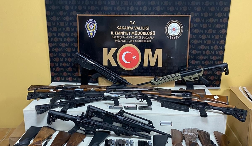 Sakarya'da kaçakçılık operasyonları: 39 gözaltı
