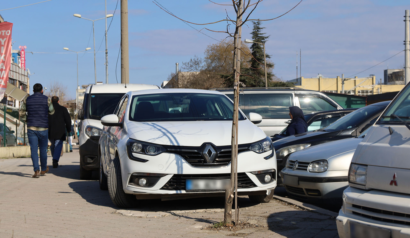 sakarya-da-kaldirim-isgaline-karsi-mucadele-suruyorb3llaknjsf
