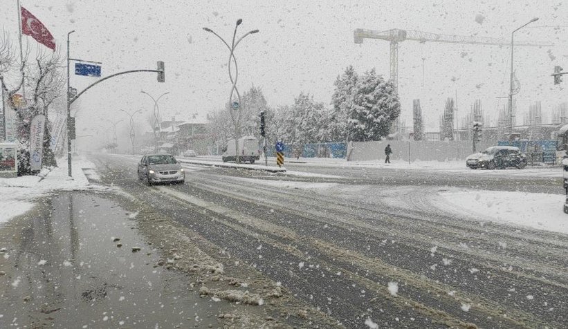 Sakarya'da kar etkili oluyor