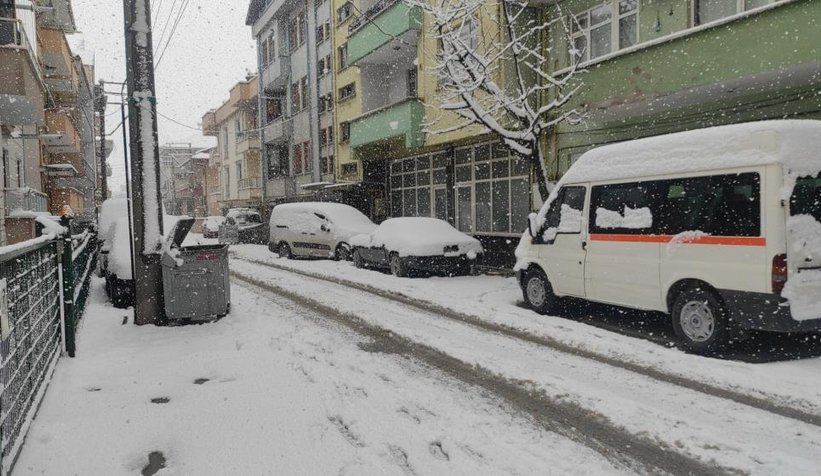 Sakarya'da kar etkili oluyor