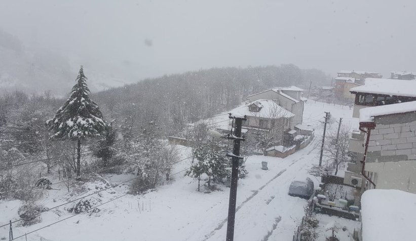 Sakarya'da kar şiddetini arttırdı