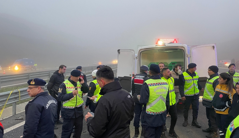 Sakarya'da katliam gibi kaza 10 ölü, 59 yaralı