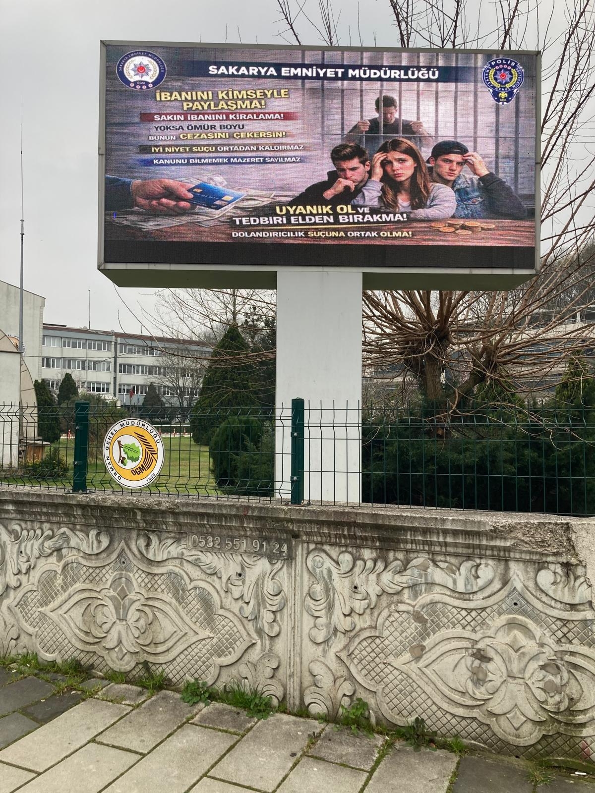 Sakarya'da LED ekranlardan dolandırıcılık uyarısı