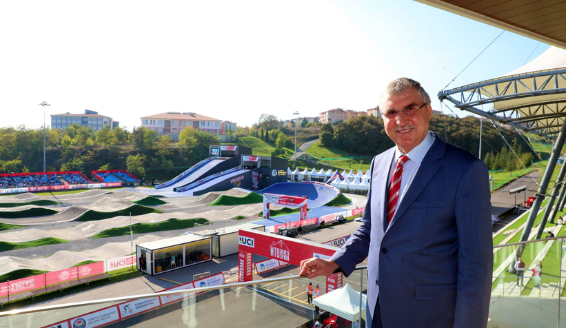 Sakarya'da memlekete hizmetle geçen 4 buçuk yıl: Tarihi rekorlar kırdık