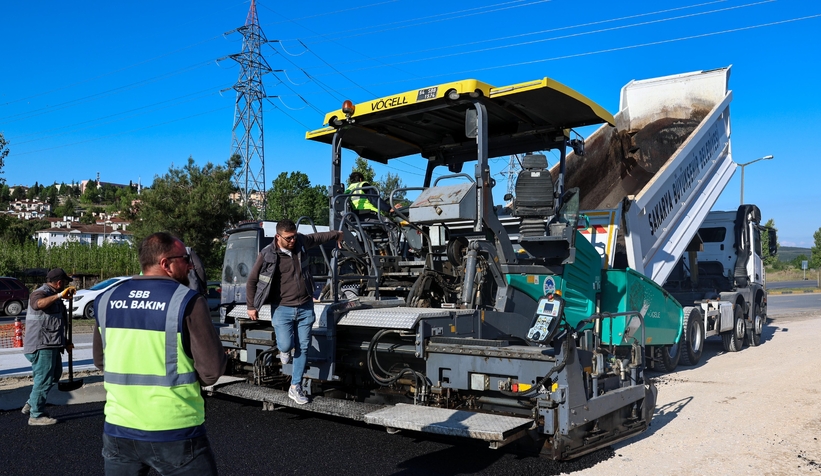 sakarya-da-metrobus-hattinda-ilk-asfalt-atildizulhmzbibn