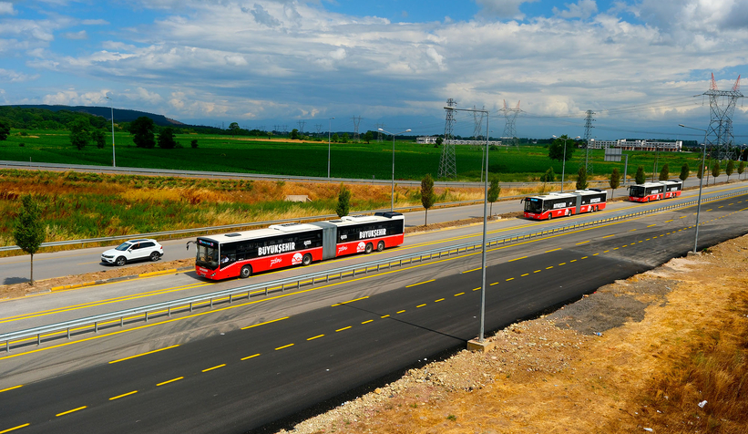 Sakarya'da metrobüs saatleri belli oldu