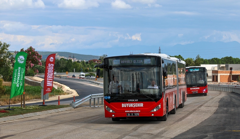 sakarya-da-metrobus-seferleri-basladiwhc1n3ptme