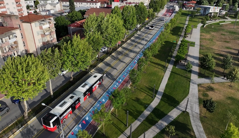 sakarya-da-metrobus-seferleri-basladiwhc1n3ptme
